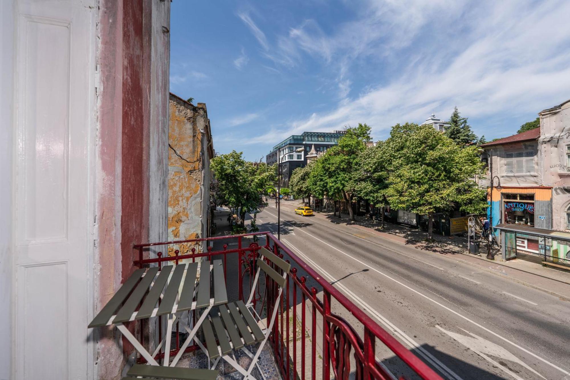 Apartment In The Heart Of The Top Center Варна Экстерьер фото